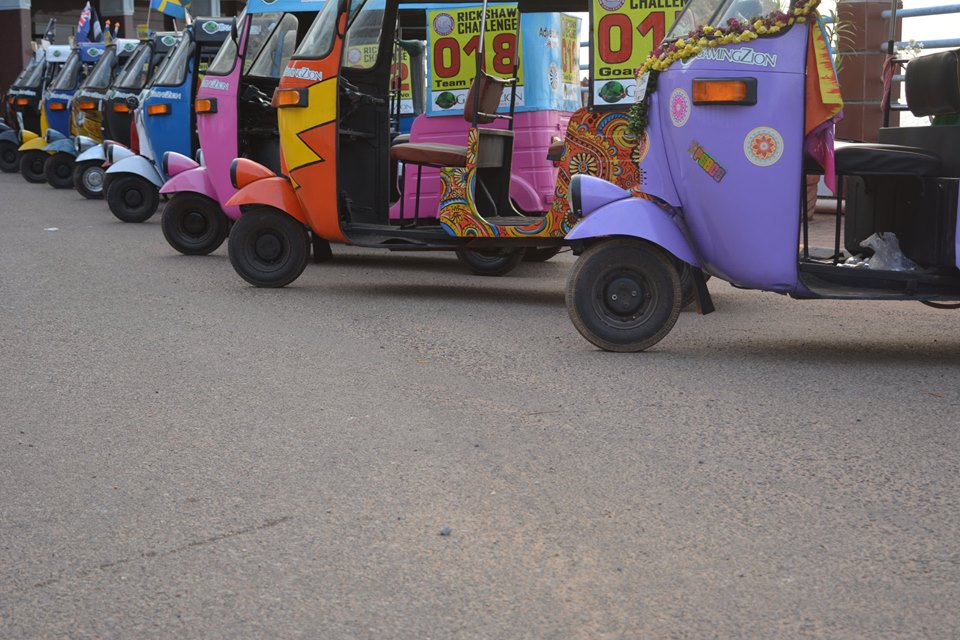Lining Up. Photo Credit: Janardan Prasad, Rickshaw Racer
